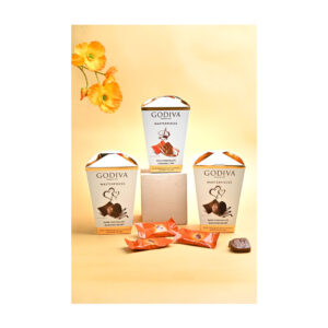 Masterpieces Milk Chocolate Caramel Lion Box, set of 6